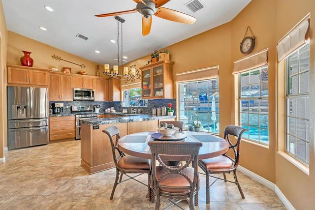73095 Deer Grass Drive, Palm Desert, CA 92260