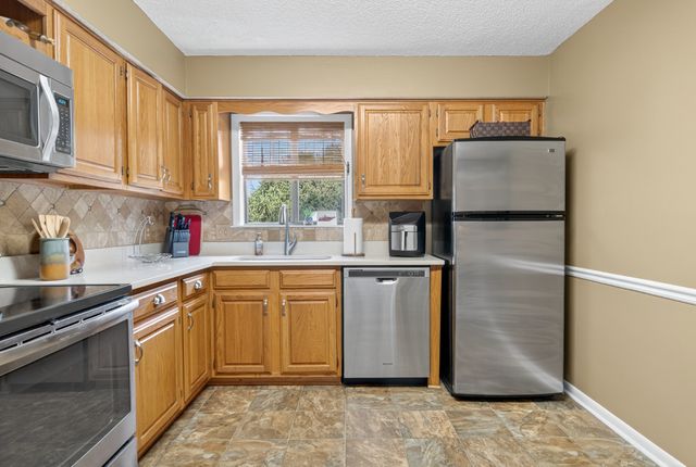 716 Barlin Ct, Nashville, TN 37221