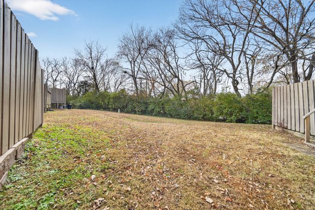 716 Barlin Ct, Nashville, TN 37221