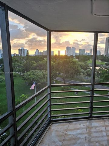 20400 W Country Club Drive 711, Aventura, FL 33180