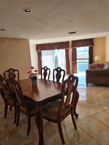 20400 W Country Club Drive 711, Aventura, FL 33180