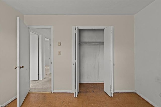 1120 Sean DR, Chesapeake, VA 23323