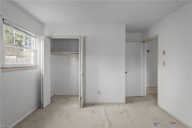 1120 Sean DR, Chesapeake, VA 23323