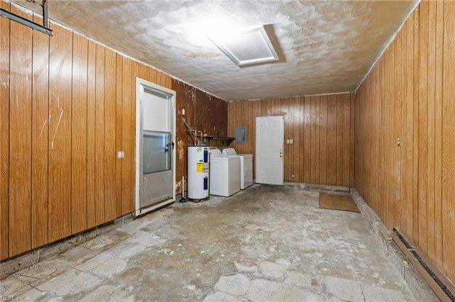 1120 Sean DR, Chesapeake, VA 23323