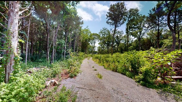 5660 Seminary Rd, Smyrna, TN 37167