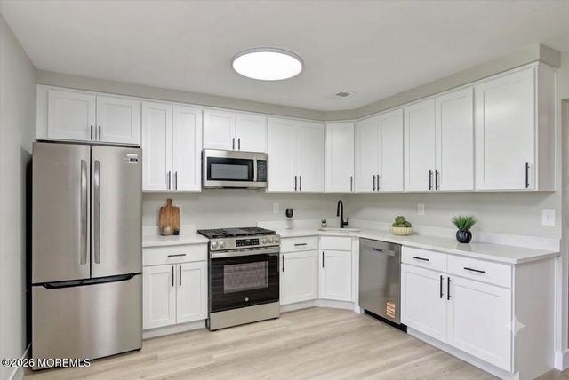 35 Whistler Drive 2, Freehold, NJ 07728