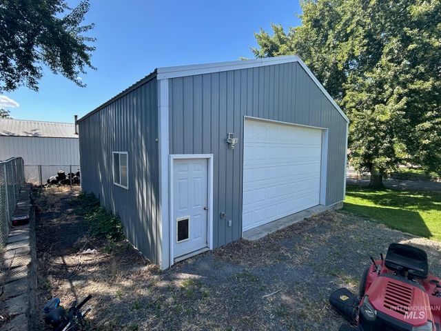 3730 11th Street, Lewiston, ID 83501