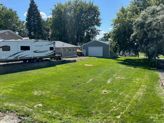3730 11th Street, Lewiston, ID 83501