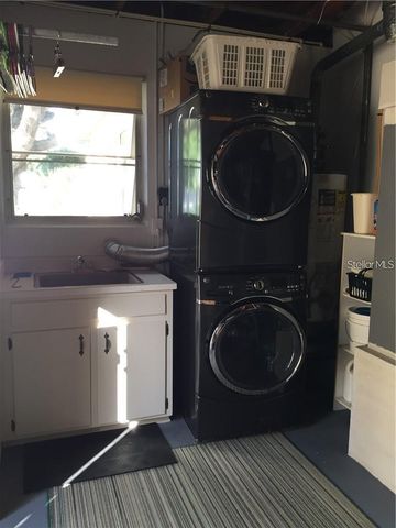 3925 15TH AVENUE N, St Petersburg, FL 33713