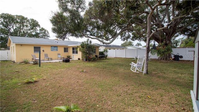 3925 15TH AVENUE N, St Petersburg, FL 33713