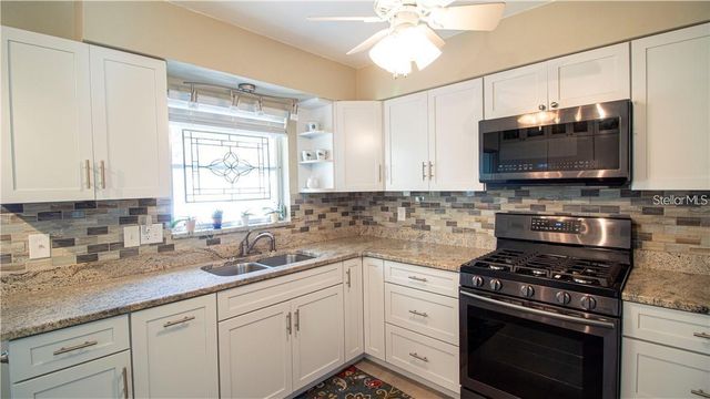 3925 15TH AVENUE N, St Petersburg, FL 33713