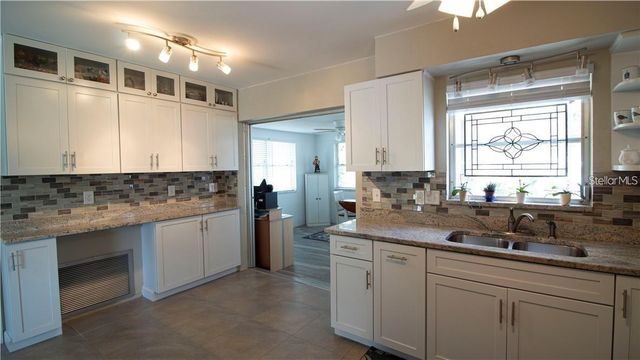 3925 15TH AVENUE N, St Petersburg, FL 33713