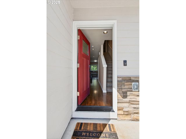 445 S 4TH St, St Helens, OR 97051