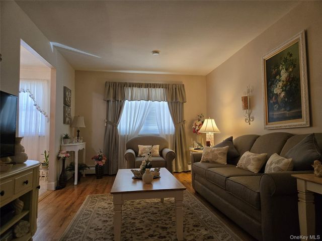 730 Lincoln Avenue, Brooklyn, NY 11208