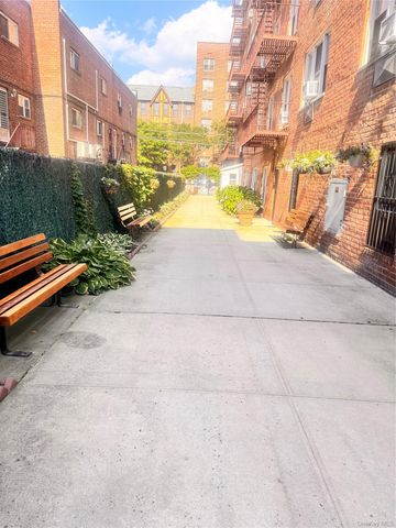 34-20 Parsons Boulevard 2H, Flushing, NY 11354