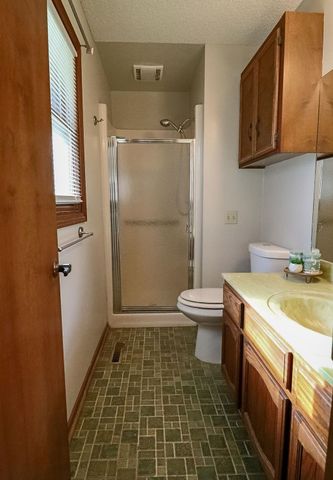 1927 N Homestead ST, Wichita, KS 67208