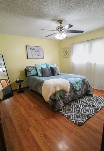 1927 N Homestead ST, Wichita, KS 67208