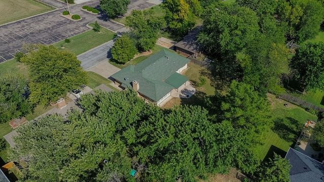 1927 N Homestead ST, Wichita, KS 67208