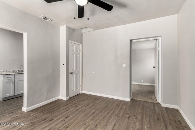 31 W President Street, Tucson, AZ 85714