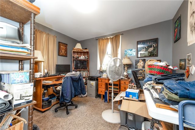 391 Mercer Road, Hempfield Twp, PA 16125