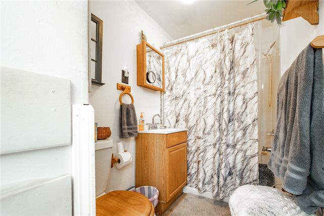 391 Mercer Road, Hempfield Twp, PA 16125