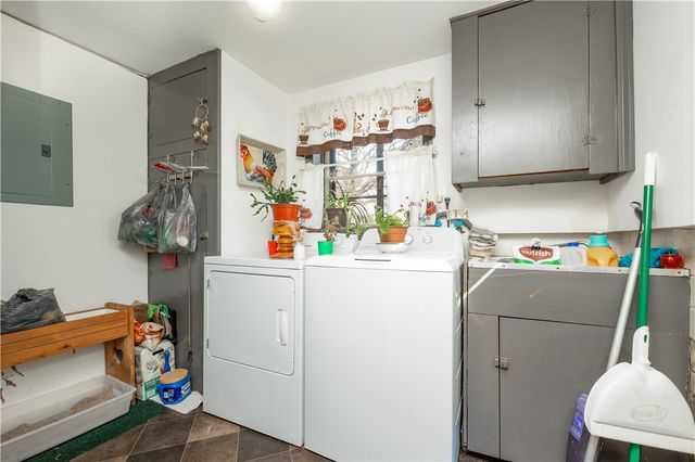 391 Mercer Road, Hempfield Twp, PA 16125