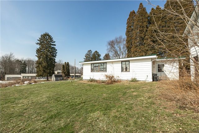 391 Mercer Road, Hempfield Twp, PA 16125