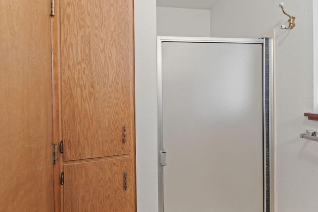 714 NE Riddle Drive, Grants Pass, OR 97526