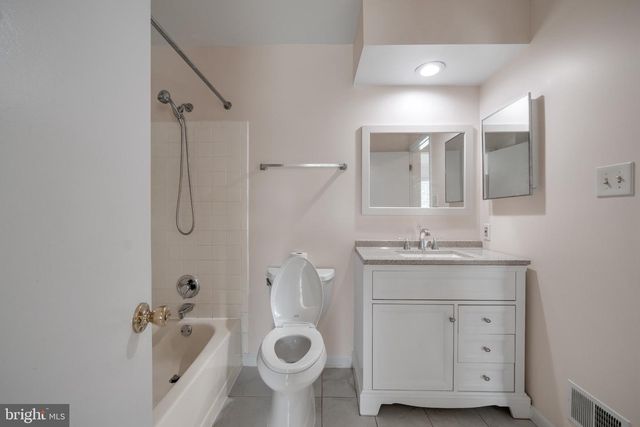 1724 FEATHERWOOD, Silver Spring, MD 20904