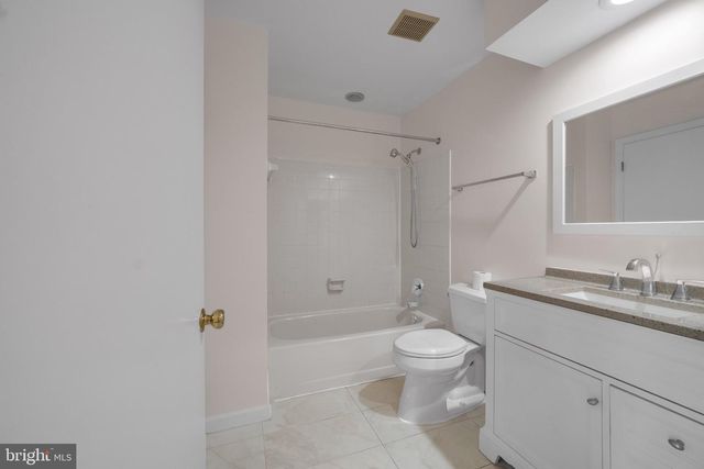 1724 FEATHERWOOD, Silver Spring, MD 20904