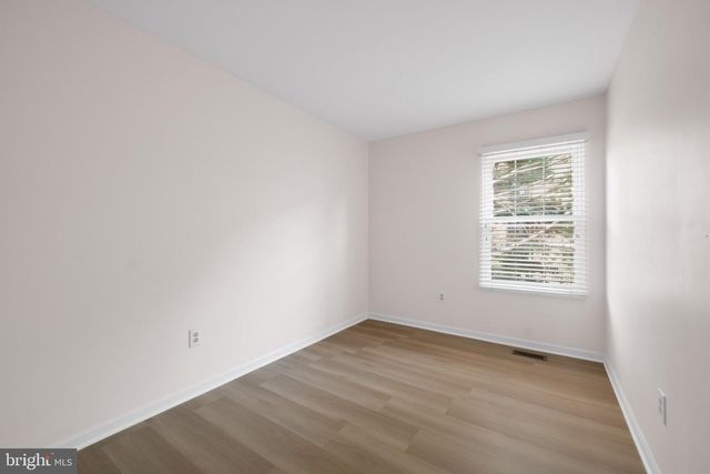 1724 FEATHERWOOD, Silver Spring, MD 20904