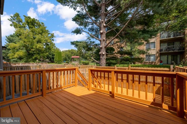 1724 FEATHERWOOD, Silver Spring, MD 20904