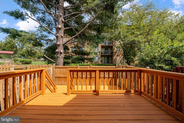 1724 FEATHERWOOD, Silver Spring, MD 20904