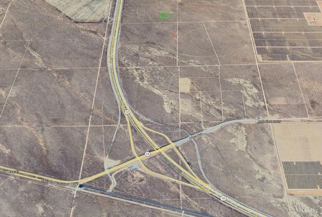 1490 E Wilson Avenue, Mojave, CA 93501