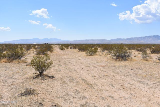 1490 E Wilson Avenue, Mojave, CA 93501