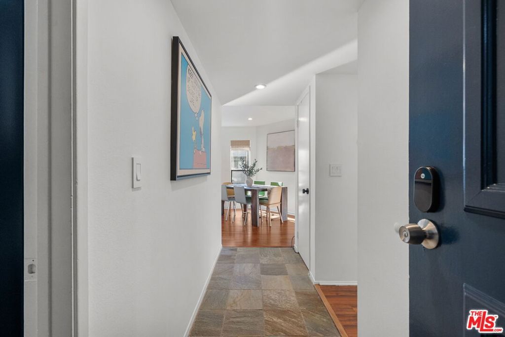 1940 N Highland Avenue 21, Los Angeles, CA 90068 — photo 2