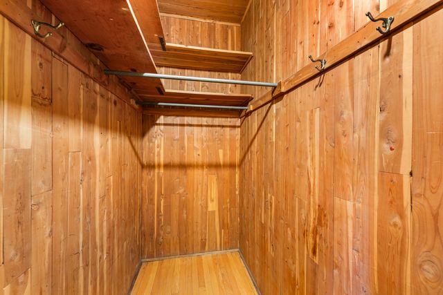 6935 S Crandon Avenue 8D, Chicago, IL 60649