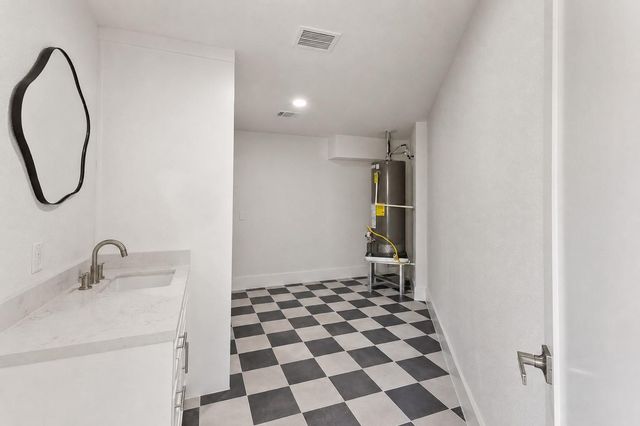 107 Beaver Tail Point, Houston, TX 77024