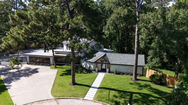 107 Beaver Tail Point, Houston, TX 77024