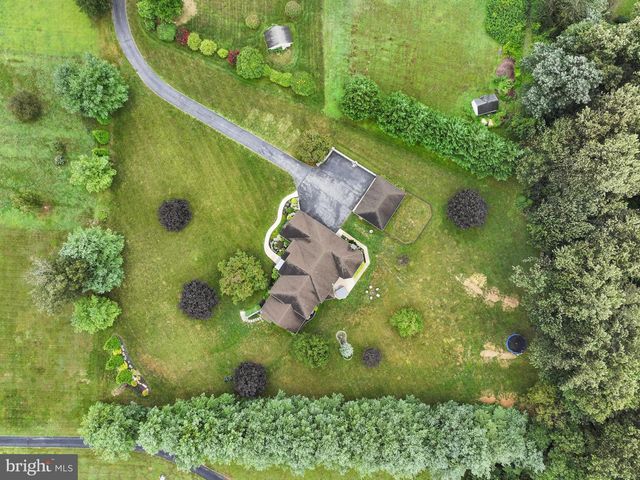 127 BEACON LIGHT RD, Coatesville, PA 19320