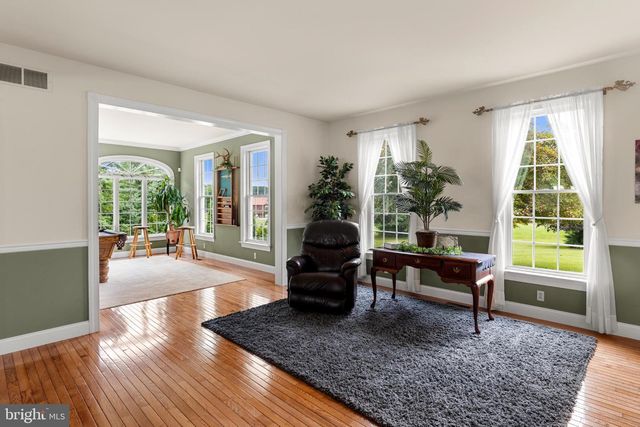 127 BEACON LIGHT RD, Coatesville, PA 19320
