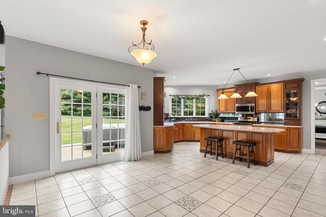 127 BEACON LIGHT RD, Coatesville, PA 19320