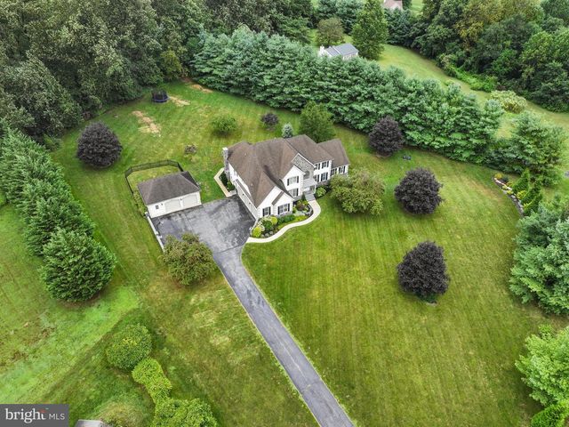 127 BEACON LIGHT RD, Coatesville, PA 19320