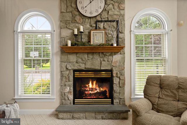127 BEACON LIGHT RD, Coatesville, PA 19320