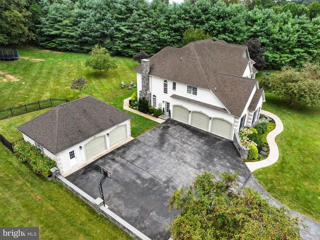 127 BEACON LIGHT RD, Coatesville, PA 19320