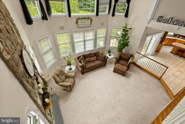 127 BEACON LIGHT RD, Coatesville, PA 19320