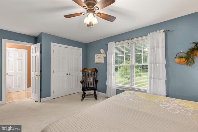 127 BEACON LIGHT RD, Coatesville, PA 19320