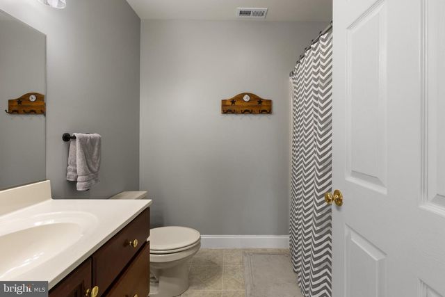 127 BEACON LIGHT RD, Coatesville, PA 19320