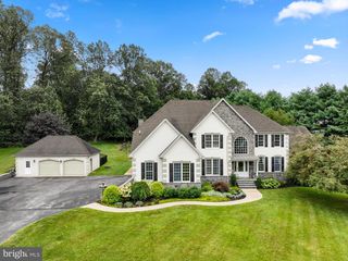 127 BEACON LIGHT RD, Coatesville, PA 19320