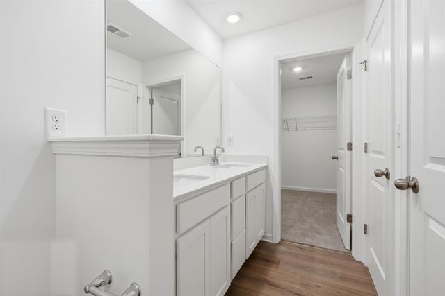 909 Mahaffey Court, Spartanburg, SC 29301